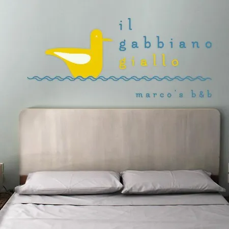 Il Gabbiano Giallo Fano (Pesaro and Urbino)